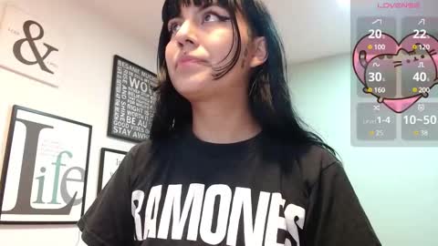 Amy 3 online show from 3, 3, 2025