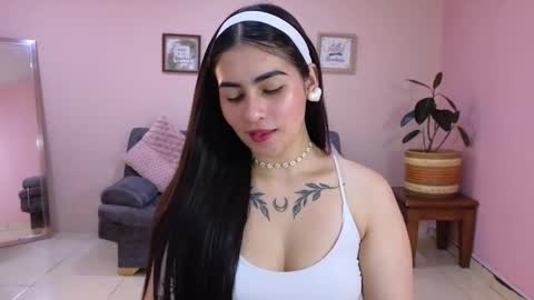 Snapshot of amy_lovelydoll chatting on 1, 10, 2025 Amy online show from 1, 10, 2025