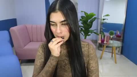 Snapshot of amy_lovelydoll chatting on 8, 7, 2026 Amy online show from 8, 7, 2026