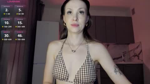 Snapshot of amy_sparkle chatting on 9, 10, 2025 Miriam online show from 9, 10, 2025
