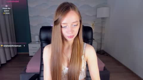 Amy online show from 8, 11, 2025