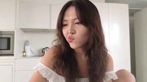 Snapshot of amyalwayshere chatting on 25, 6, 2026 girl next door named Amy online show from 25, 6, 2026