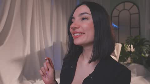 Amy Armstrong online show from 2, 2, 2026