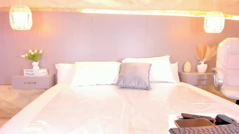 amy online show from 17, 4, 2026