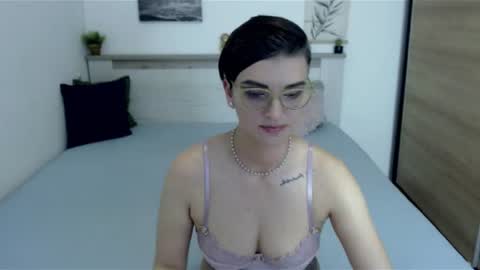 Hi there guys  My pleasure in your hands  pvt is open online show from 19, 7, 2026
