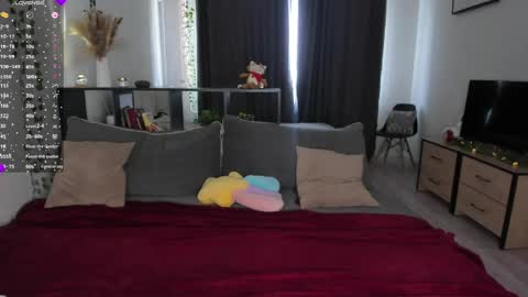 Amy online show from 10, 4, 2026