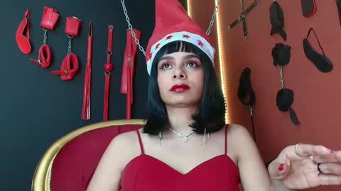 Snapshot of amymistress chatting on 24, 12, 2024 Amy Wong Grey online show from 24, 12, 2024