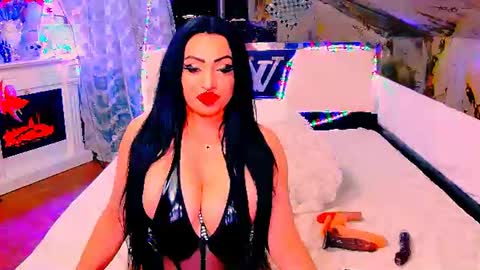 Snapshot of amyrarosera chatting on 3, 7, 2026 Alimoonyia online show from 3, 7, 2026