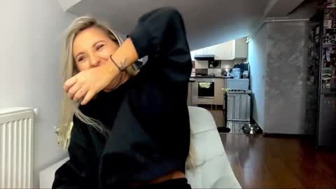 amyroberta92 online show from 18, 1, 2025