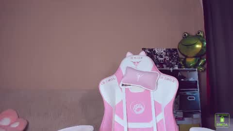 Snapshot of amyrose69 chatting on 13, 7, 2026 Amy Rose online show from 13, 7, 2026