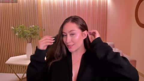 Snapshot of amyrosse_x chatting on 5, 7, 2026 AMY R online show from 5, 7, 2026