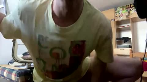 Snapshot of amyyrlikesdeep chatting on 27, 4, 2026 amyyrlikesdeep online show from 27, 4, 2026