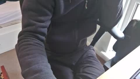 A online show from 17, 3, 2026