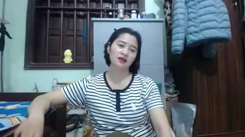 an_naughty online show from 2, 4, 2026