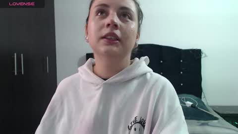 ana_arms_ online show from 25, 2, 2026