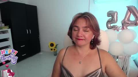  Ana  online show from 15, 1, 2025