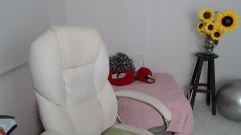  Ana  online show from 28, 11, 2025