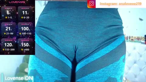 Snapshot of ana_loveee chatting on 23, 4, 2026 Ana lopez - Cameltoe girl online show from 23, 4, 2026