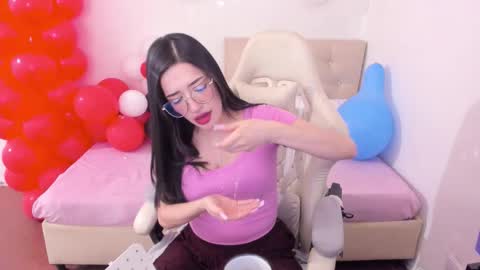 Im anna but you can call me as you want online show from 28, 2, 2026