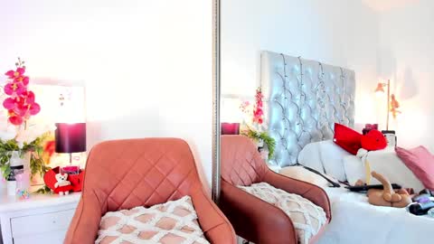 Snapshot of anaa_bellaa chatting on 2, 12, 2024 anaa_bellaa online show from 2, 12, 2024