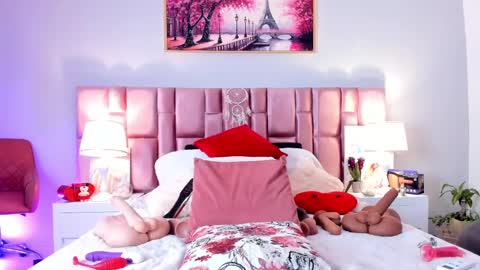 Snapshot of anaa_bellaa chatting on 25, 9, 2025 anaa_bellaa online show from 25, 9, 2025