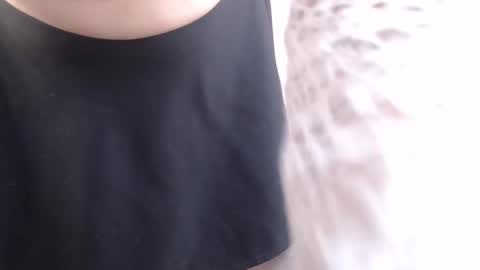 Ana Moon  online show from 6, 3, 2025