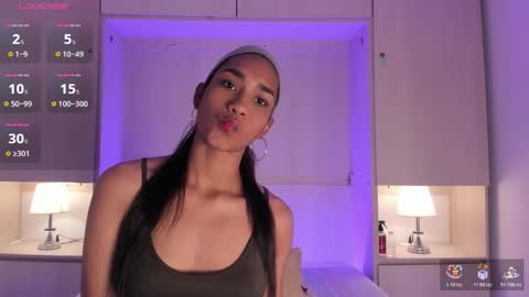 anaacollins_ online show from 10, 11, 2025