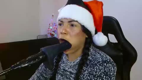 anabel alice gandara  online show from 12, 12, 2024