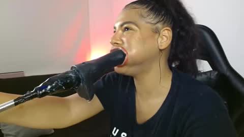 anabel alice gandara  online show from 10, 3, 2025