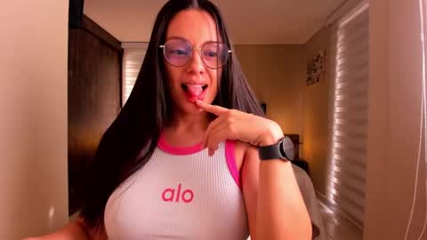 Snapshot of anabel_25 chatting on 26, 1, 2025 Anabel online show from 26, 1, 2025