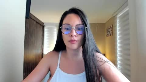 Snapshot of anabel_25 chatting on 28, 1, 2025 Anabel online show from 28, 1, 2025