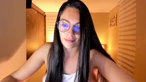 Snapshot of anabel_25 chatting on 27, 2, 2025 Anabel online show from 27, 2, 2025