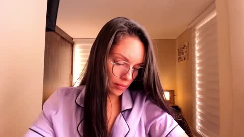 Snapshot of anabel_25 chatting on 28, 2, 2025 Anabel online show from 28, 2, 2025