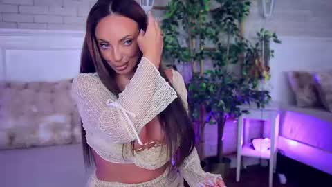 anabellastar online show from 11, 7, 2026