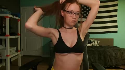 Anabelleleigh online show from 21, 4, 2026