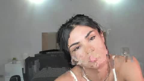 Ana Henao or Annie... Follow me ahenaocb Insta  X online show from 4, 4, 2026