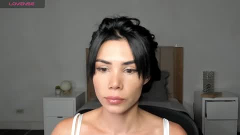 Snapshot of anahenao chatting on 29, 6, 2026 Ana Henao or Annie... Follow me ahenaocb Insta X online show from 29, 6, 2026