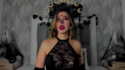   online show from 31, 10, 2025