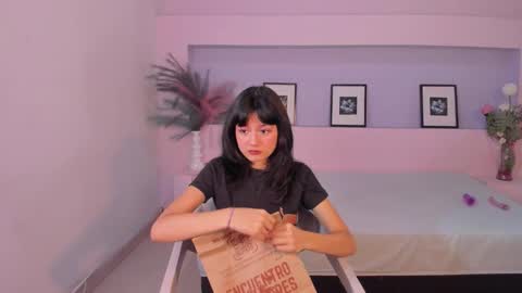 Snapshot of anaisvelvet1 chatting on 1, 10, 2025 Anais online show from 1, 10, 2025