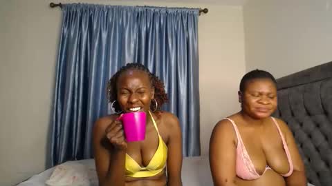 Snapshot of analeia_ chatting on 25, 9, 2025 Analeia online show from 25, 9, 2025