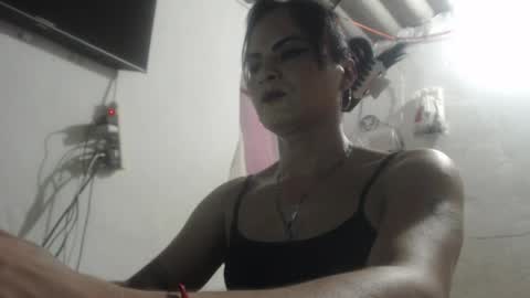 Analia smith online show from 3, 4, 2026