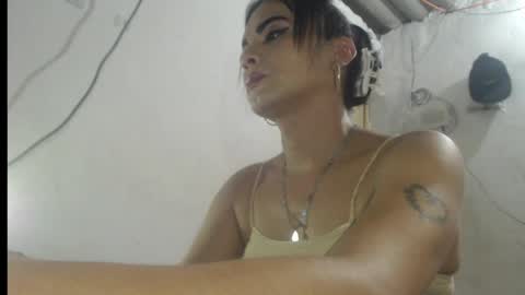 Snapshot of analia_smith chatting on 2, 5, 2026 Analia smith online show from 2, 5, 2026