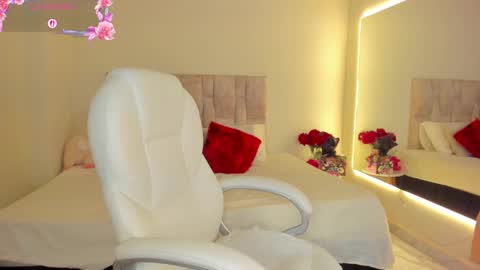 A N A  my connection hours are from 600 pm to 12 pm Colombian time online show from 16, 1, 2026