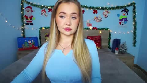 anastacyyellig online show from 6, 1, 2025