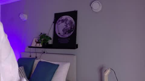 Kendra  online show from 11, 3, 2026