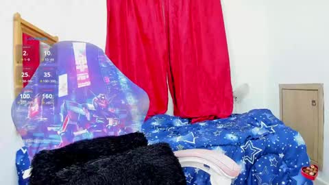 anazztasia_squirt online show from 16, 4, 2026