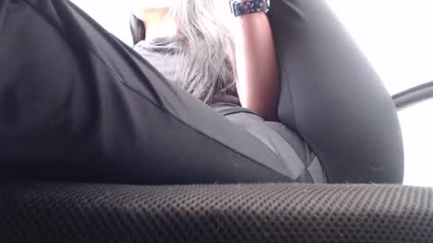 Snapshot of anddrea_ chatting on 30, 1, 2025 online show from 30, 1, 2025