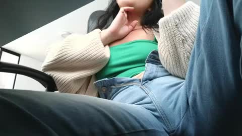Snapshot of anddrea_ chatting on 23, 4, 2026 online show from 23, 4, 2026