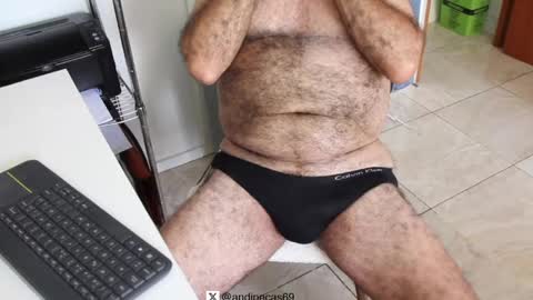 Snapshot of andipecas69 chatting on 4, 3, 2025 andipecas69 online show from 4, 3, 2025