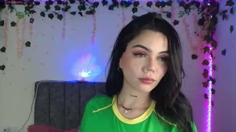 Snapshot of andra_rosse chatting on 14, 6, 2026 Andra de la Rosse online show from 14, 6, 2026